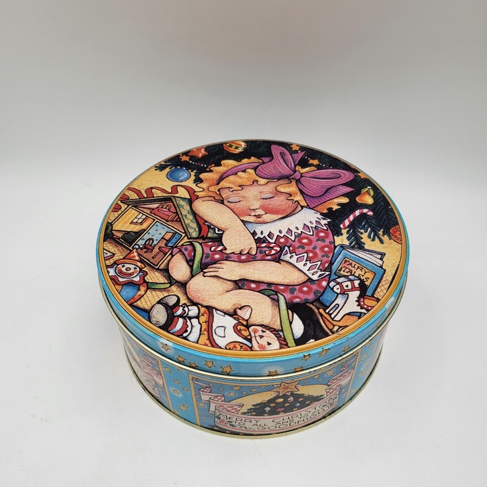 Vintage‎ 1986 Midwest Mary Engelbreit 6. 1/2" Round Tin "Merry Christmas to All"